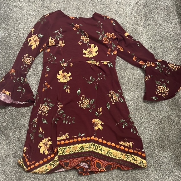 Angie girls plum colored dress with orange and green flowers in a Size XL. - Picture 2 of 2